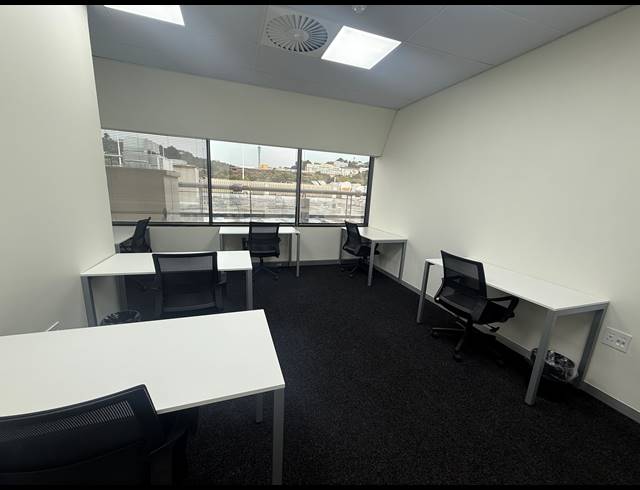 20M² OFFICE TO LET IN KILLARNEY